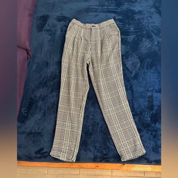 Pants - Picture 2 of 2